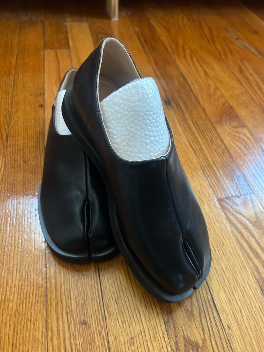 Leather Tabi Shoes